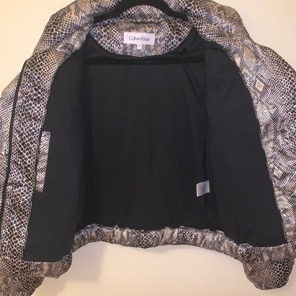 CALVIN KLEIN Puffer Jacket - Picture 6 of 14